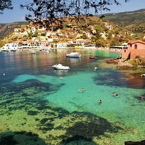 Aparthotel Niriides, Asos